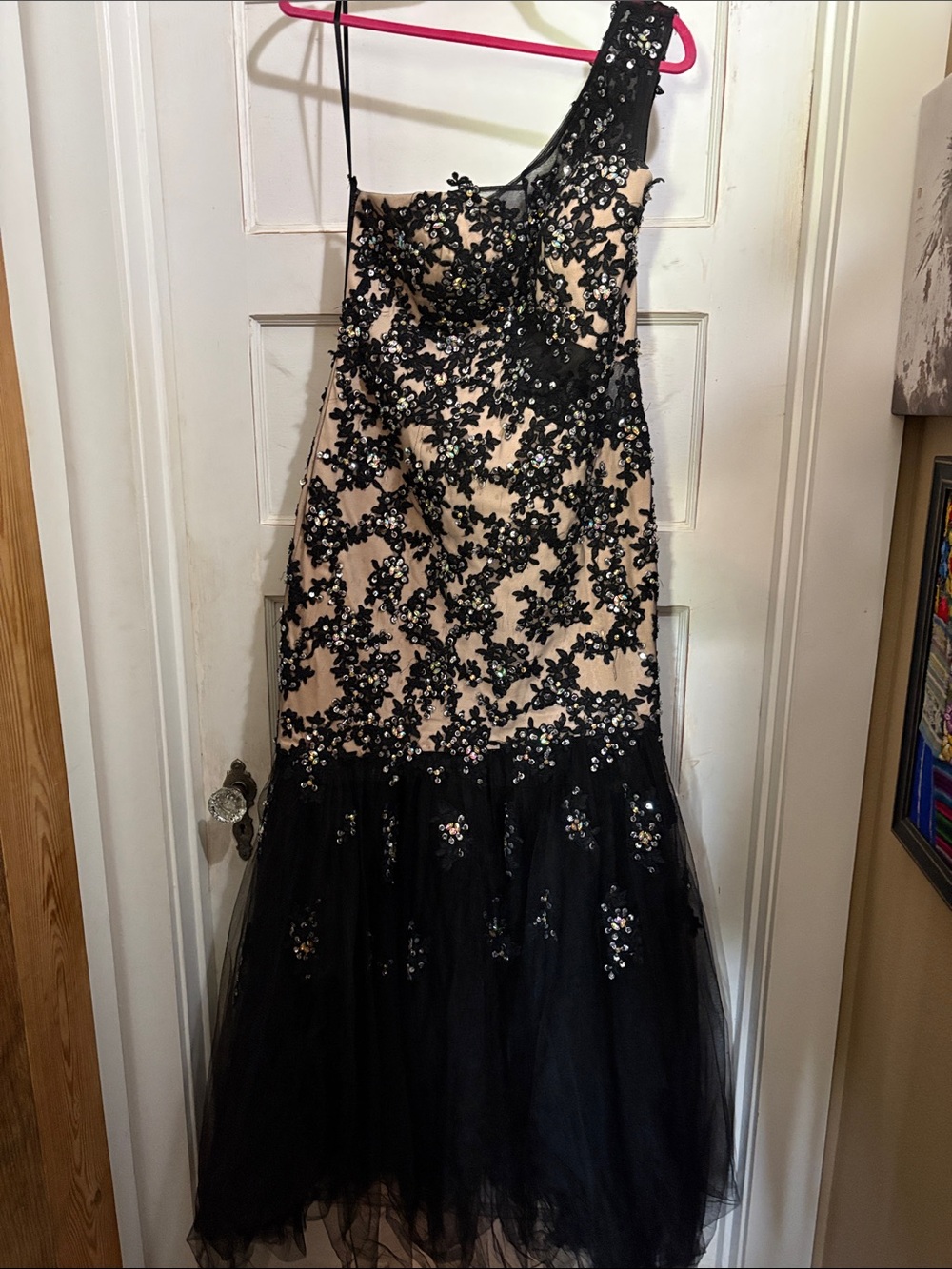 Aspeed Black and Nude One-Shoulder Beaded Prom Dress